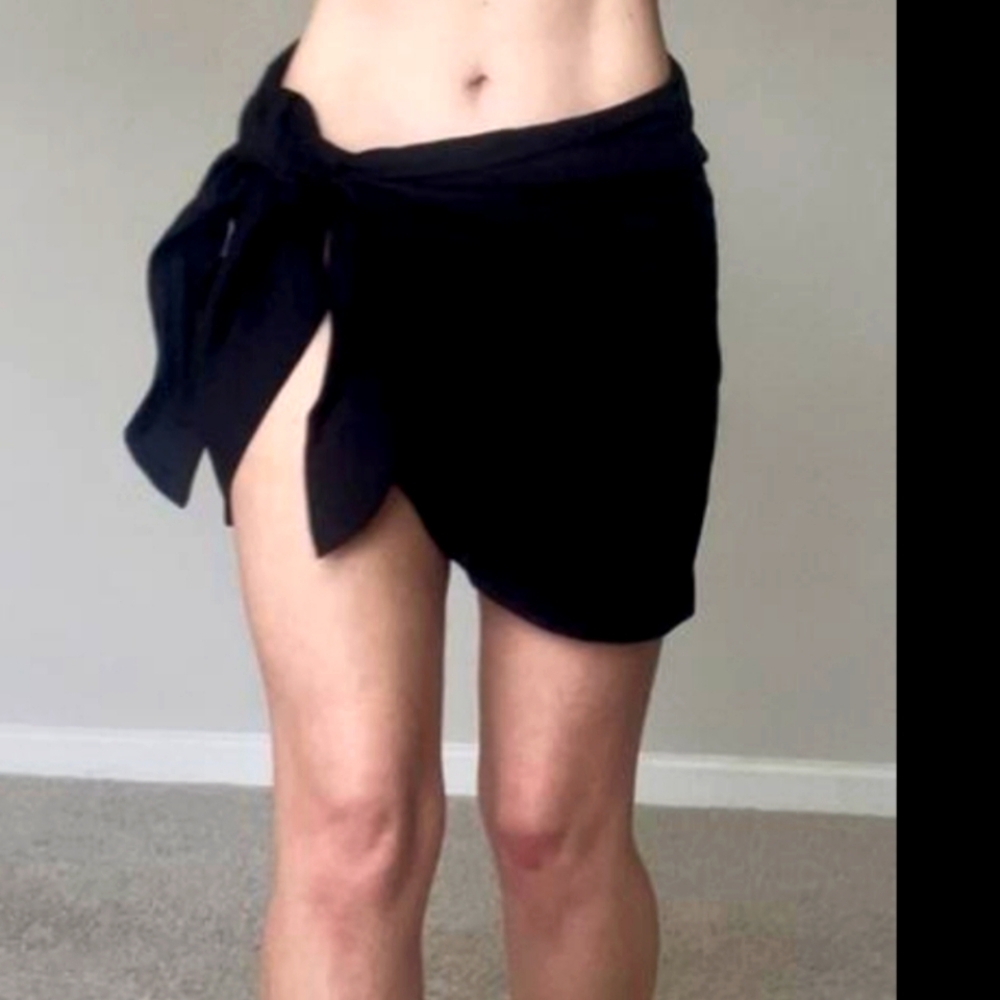 Tommy Bahama Black Asymmetrical Wrap Skirt Season Summer